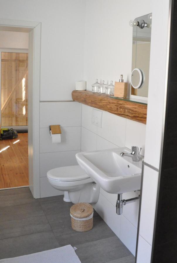 Pension "Seeblick" Am Stelzenhaus Dornburg  外观 照片
